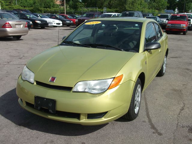 Saturn Ion 2004 photo 11