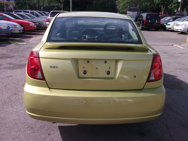 Saturn Ion 2004 photo 7