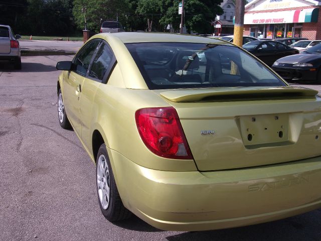 Saturn Ion 2004 photo 9