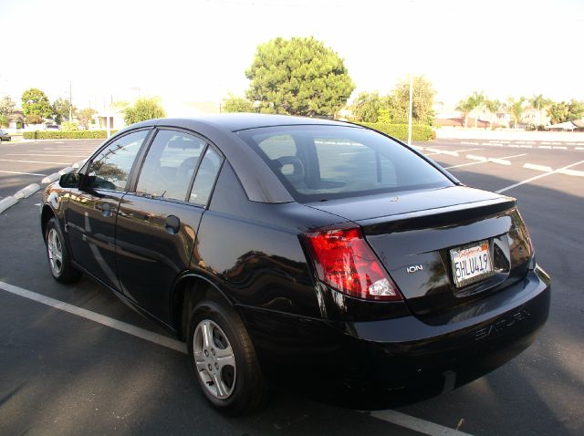 Saturn Ion 2004 photo 3