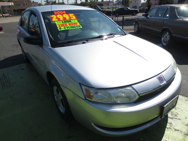 Saturn Ion 2004 photo 3