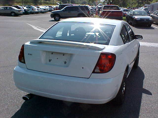 Saturn Ion 2004 photo 10