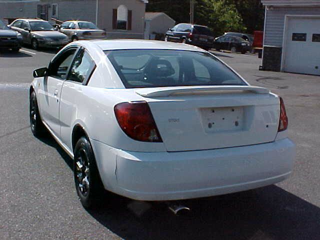 Saturn Ion 2004 photo 9