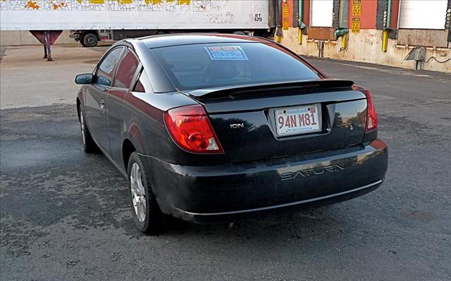 Saturn Ion 2004 photo 2