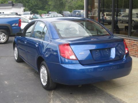 Saturn Ion 2005 photo 2