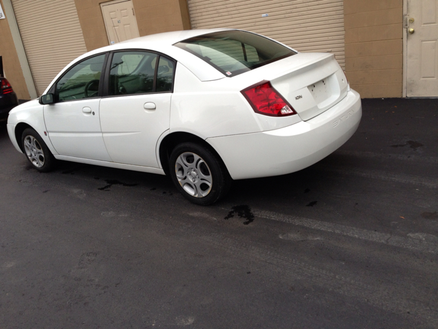 Saturn Ion 2005 photo 4