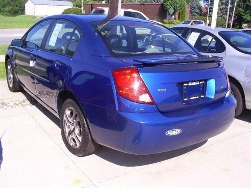 Saturn Ion 2005 photo 1