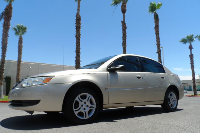 Saturn Ion 2005 photo 3