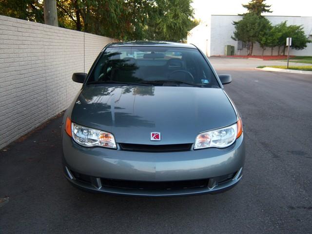 Saturn Ion 2005 photo 1