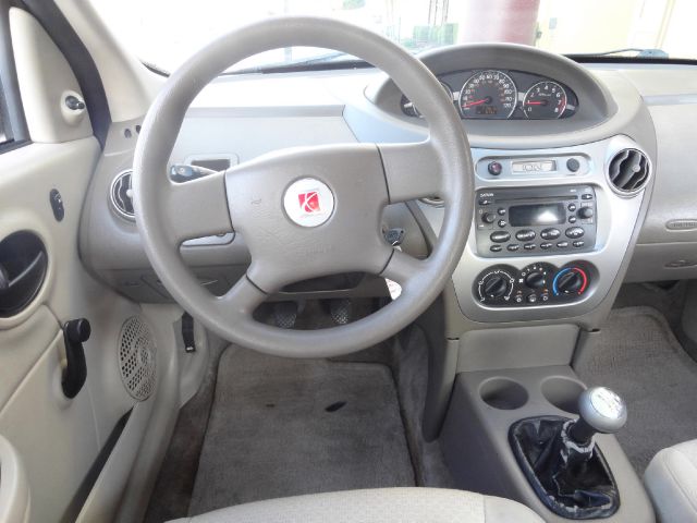 Saturn Ion 2005 photo 18