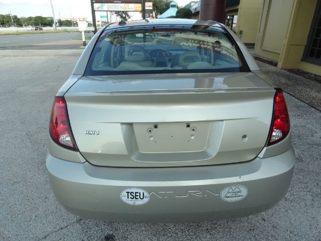 Saturn Ion 2005 photo 21