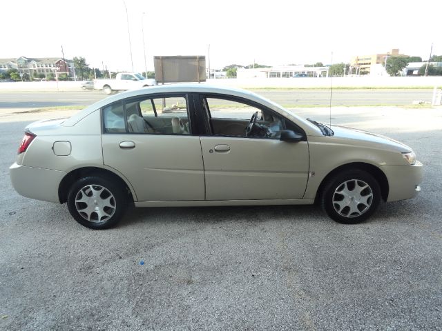 Saturn Ion 2005 photo 23