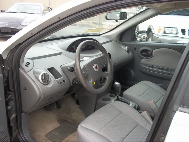 Saturn Ion 2005 photo 15