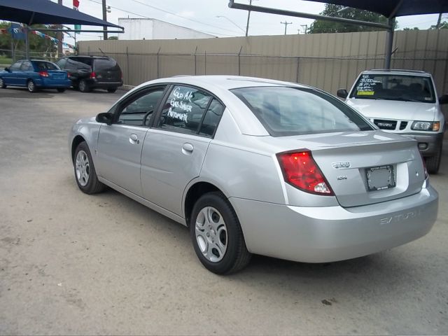 Saturn Ion 2005 photo 16