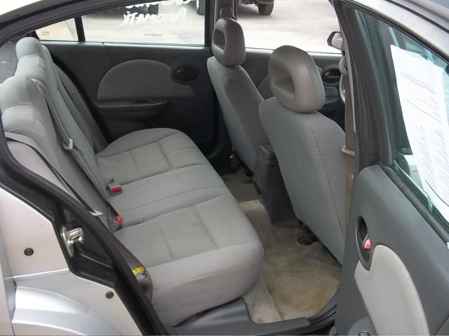 Saturn Ion 2005 photo 3