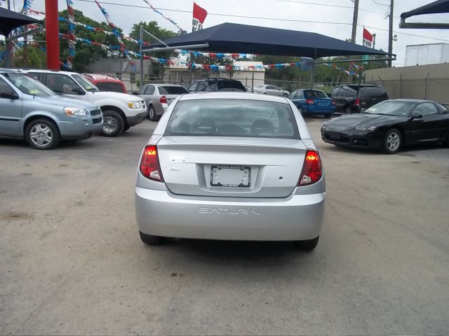 Saturn Ion 2005 photo 7