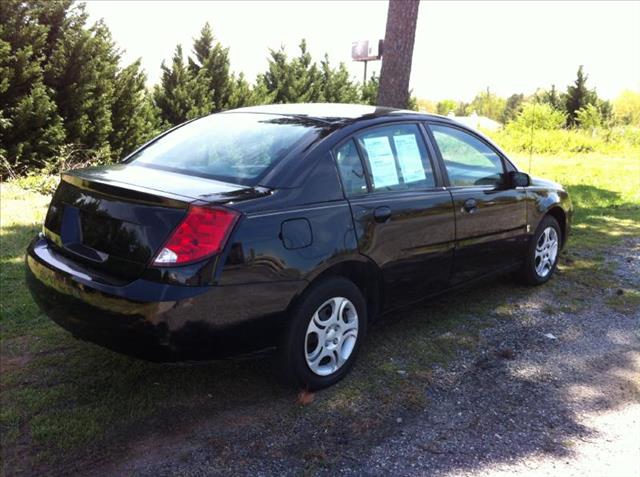 Saturn Ion 2005 photo 3