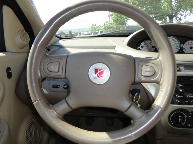 Saturn Ion 2005 photo 10