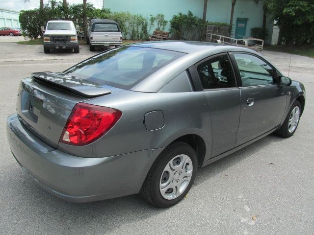 Saturn Ion 2005 photo 3