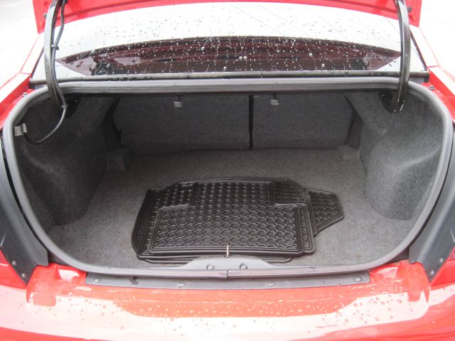 Saturn Ion 2005 photo 3