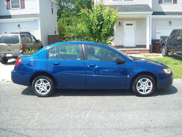 Saturn Ion 2005 photo 3