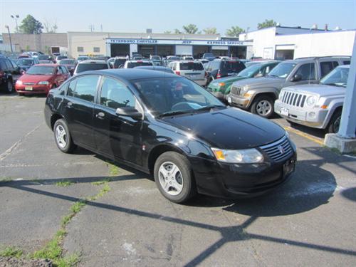 Saturn Ion 2005 photo 2