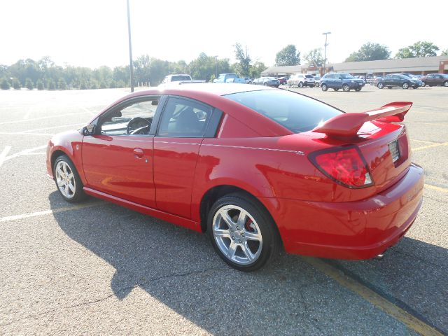 Saturn Ion 2005 photo 2