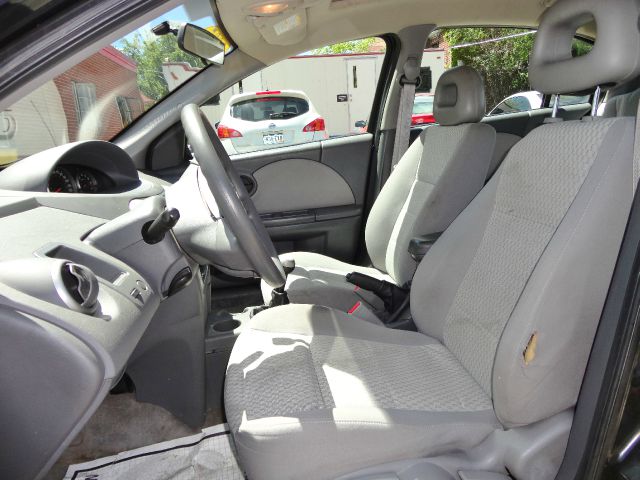 Saturn Ion 2005 photo 4