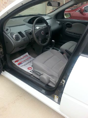 Saturn Ion 2005 photo 10