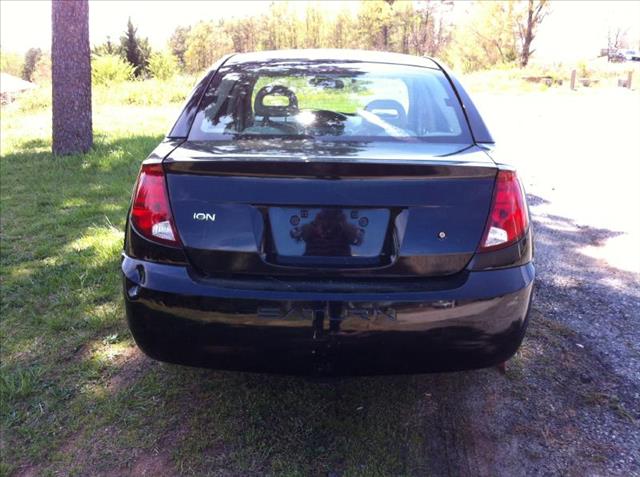 Saturn Ion 2005 photo 3