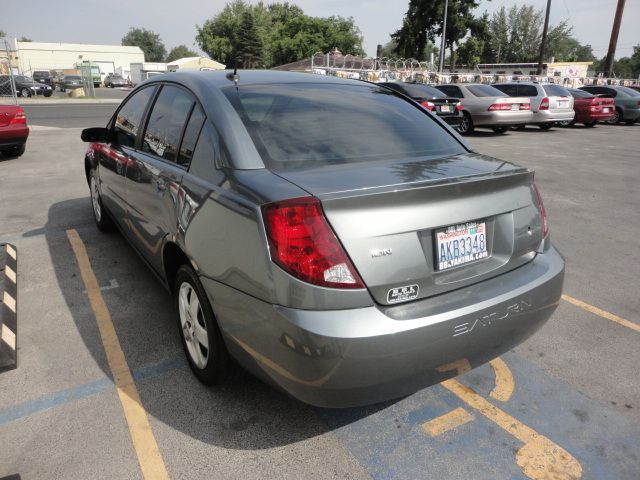 Saturn Ion 2006 photo 2