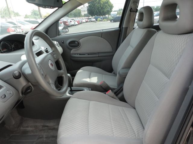 Saturn Ion 2006 photo 3