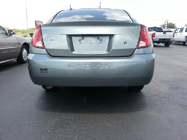 Saturn Ion 2006 photo 2