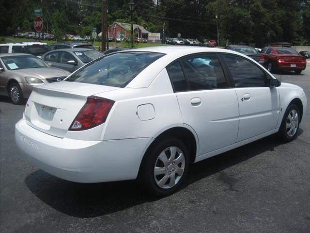 Saturn Ion 2006 photo 2