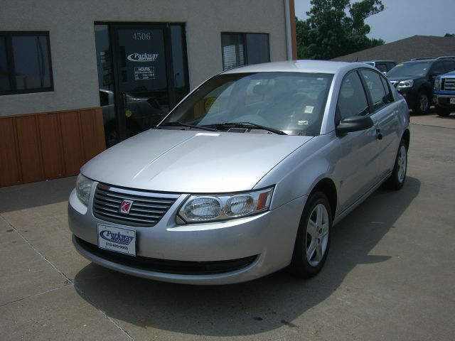 Saturn Ion 2006 photo 2