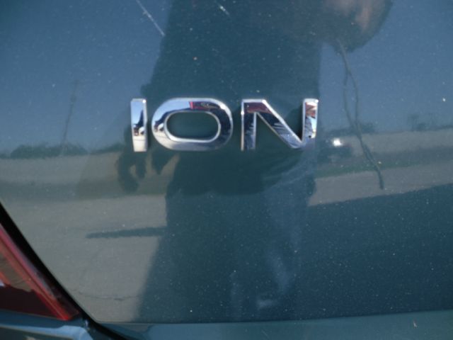 Saturn Ion 2006 photo 2