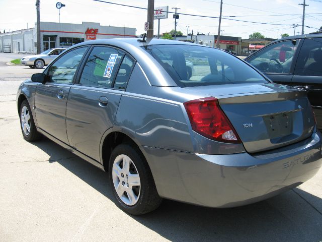 Saturn Ion V6 4WD Limited Sedan