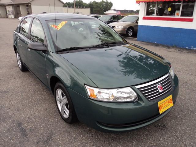 Saturn Ion Base Sedan