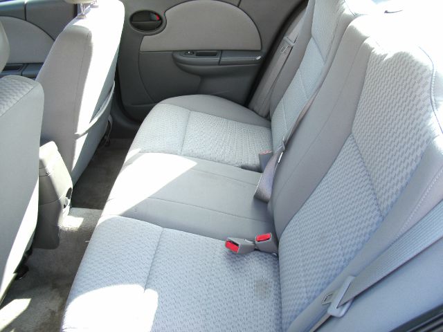 Saturn Ion 2006 photo 1