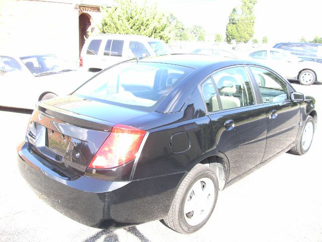 Saturn Ion 2006 photo 2