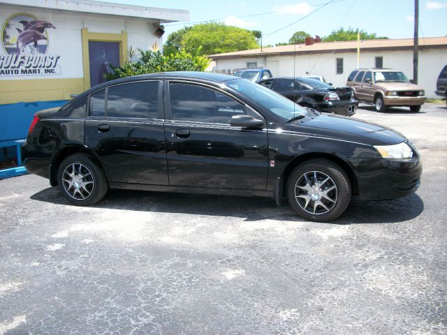 Saturn Ion V6 4WD Limited Sedan