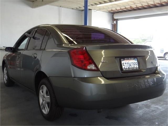 Saturn Ion 2006 photo 3