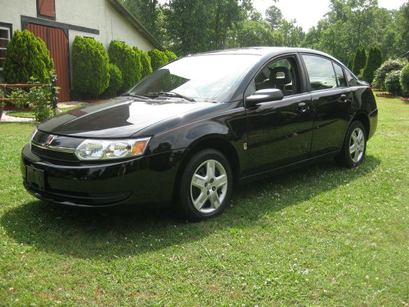 Saturn Ion 2006 photo 3