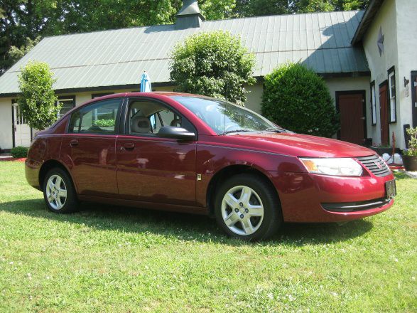 Saturn Ion V6 4WD Limited Sedan