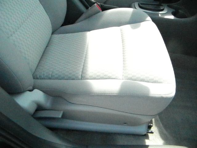 Saturn Ion 2006 photo 5