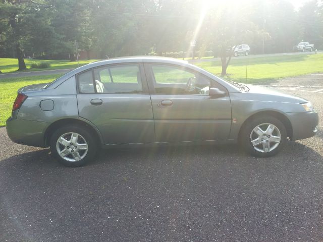 Saturn Ion 2006 photo 2