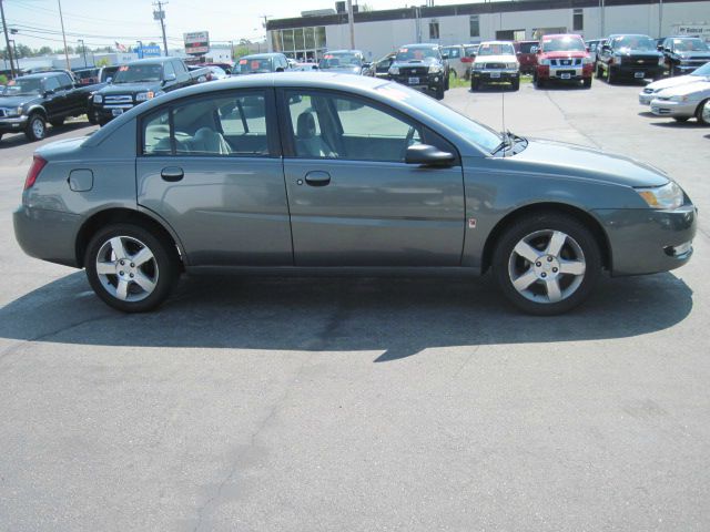 Saturn Ion 2006 photo 2