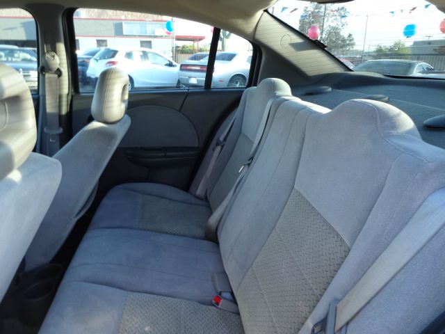 Saturn Ion 2006 photo 3