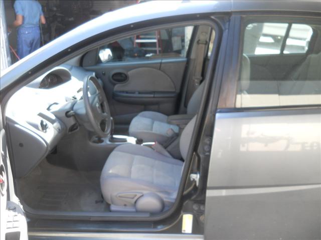 Saturn Ion 2006 photo 2