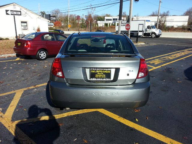 Saturn Ion 2007 photo 2